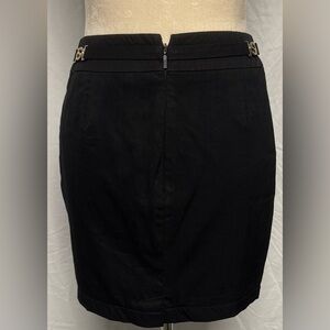 GUCCI Black Lined Mini Skirt w/ Gold Gucci Logo on back hips Size S (40)